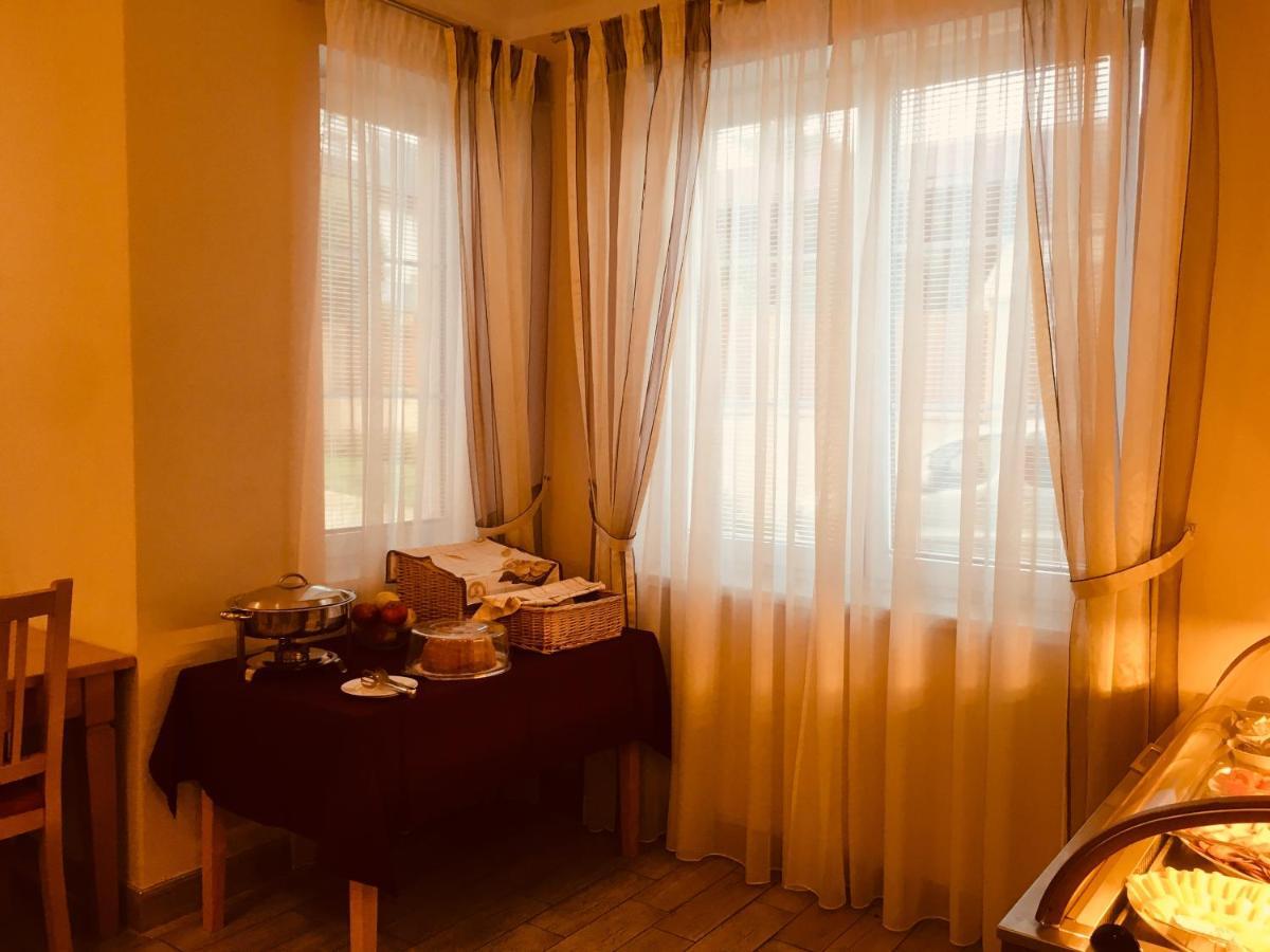 Penzion Harmonie Žlutice Εξωτερικό φωτογραφία